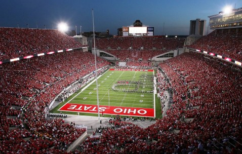 爱游戏-胡金秋赛后谦逊发言登热搜，利物浦爆冷切尔西引发热议